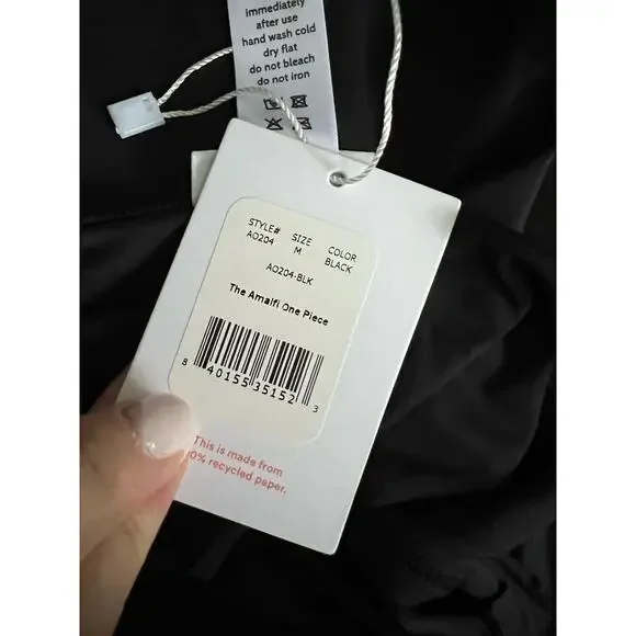 NWT Andie Women's The Amalfi Classic One Piece AO204 Smooth Swimsuit Black SZ M - Picture 11 of 13
